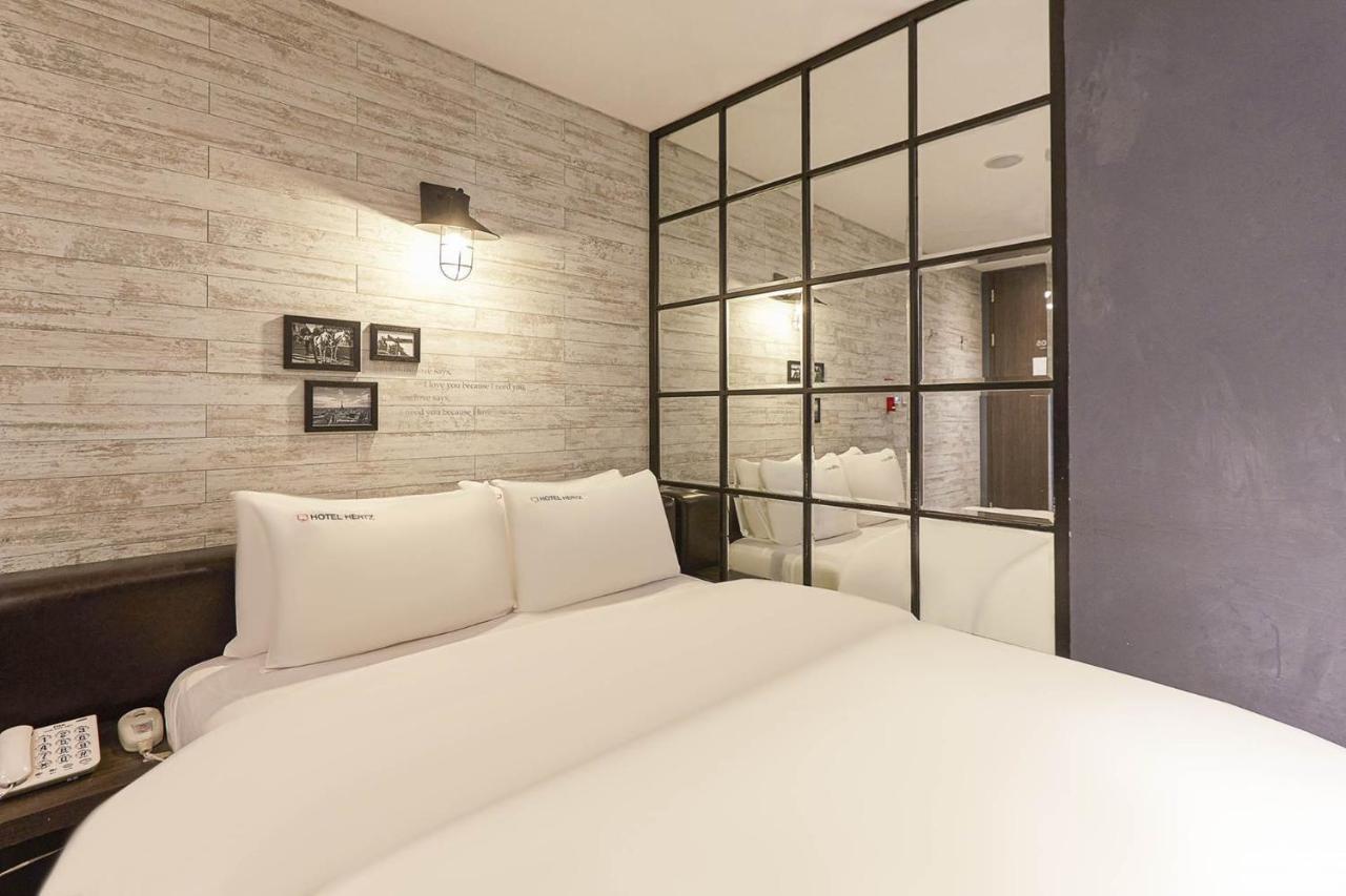 Hertz Hotel Seoul Exterior photo