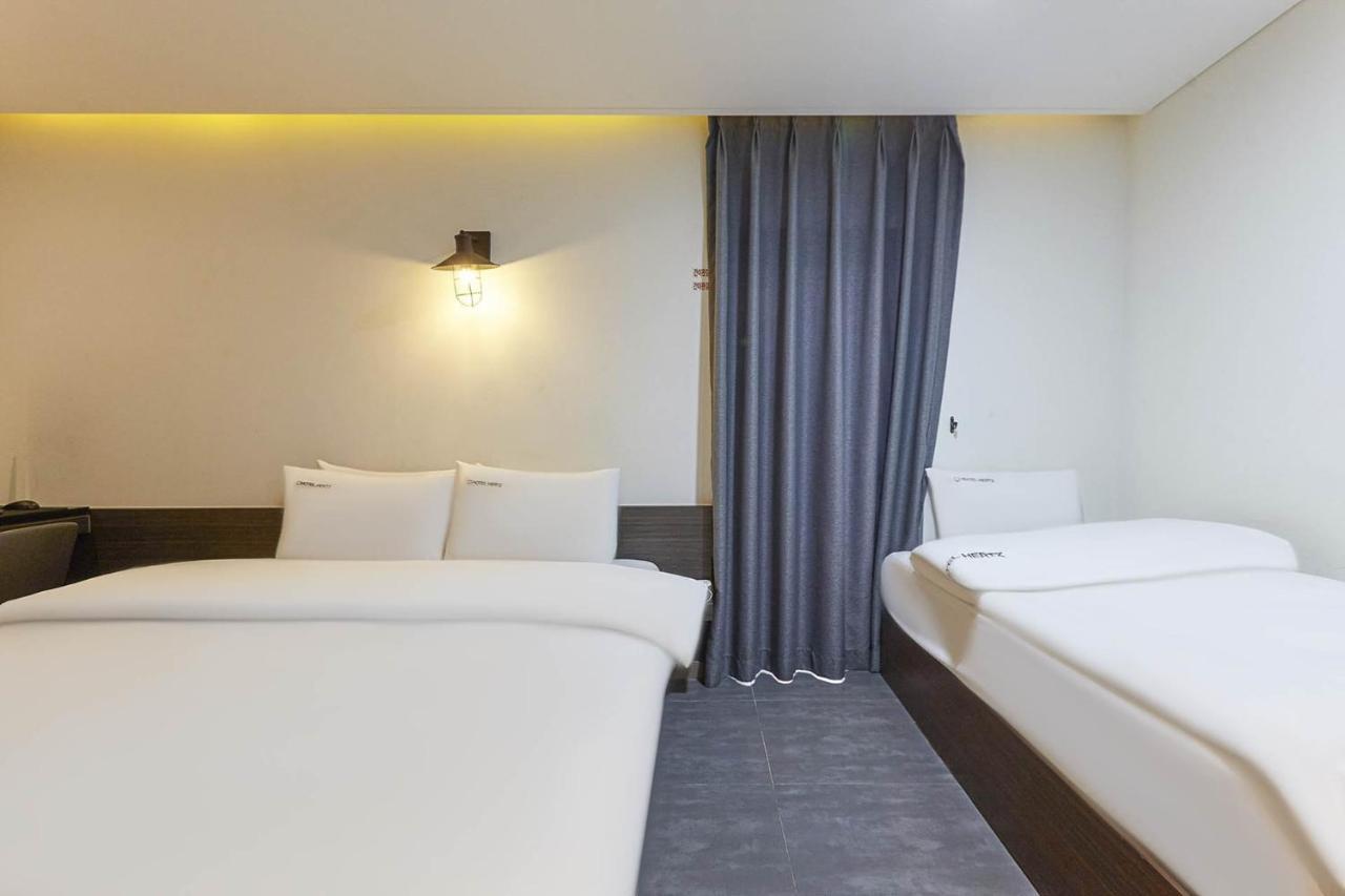 Hertz Hotel Seoul Exterior photo