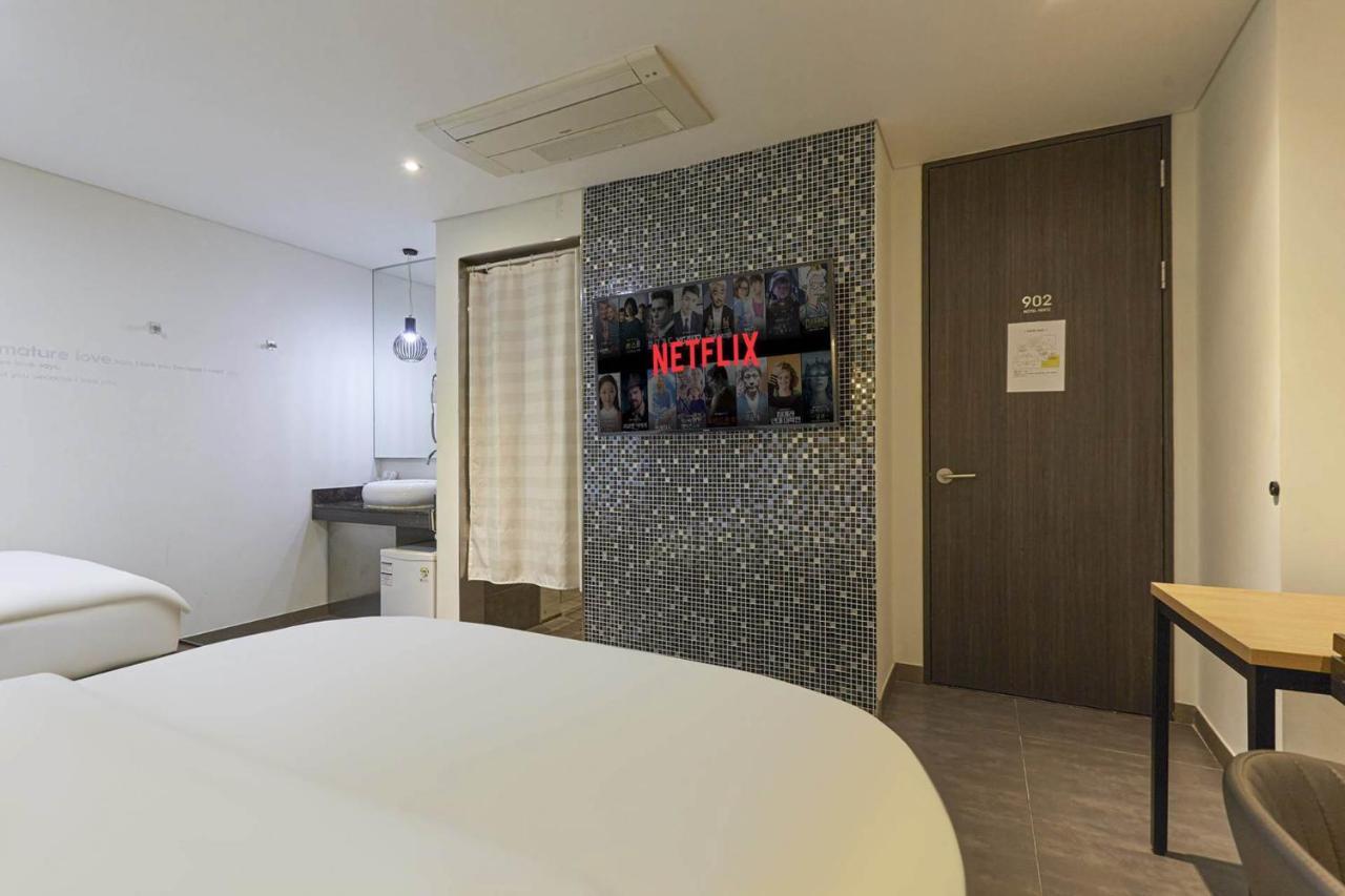 Hertz Hotel Seoul Exterior photo
